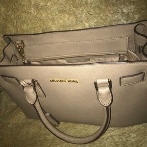 Michael Kors Dillon Top Zip Handbag