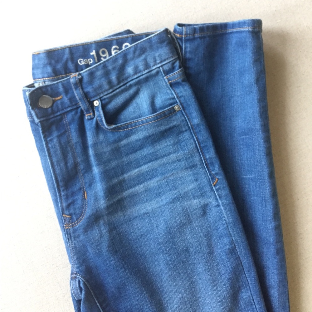 Gap high rise skinny jeans 26L