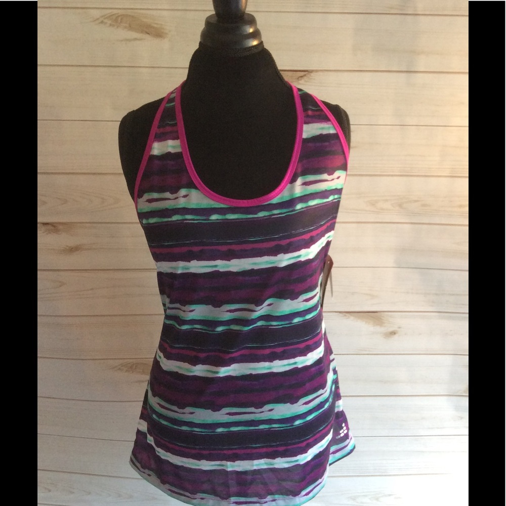 New multicolored workout top size extra large - Picture 2 of 4