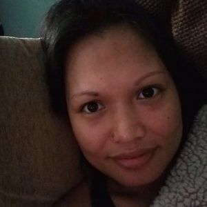 Meet your Posher, Rowena