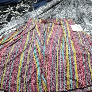 LuLaRoe Madison sz L NWT