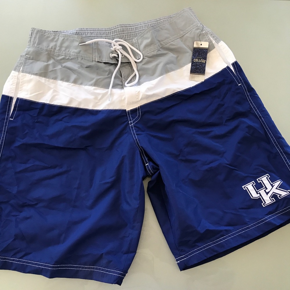 NWT University of Kentucky board shorts