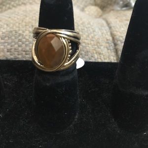 ❤️❤️SALE❤️❤️Lia sophia ring