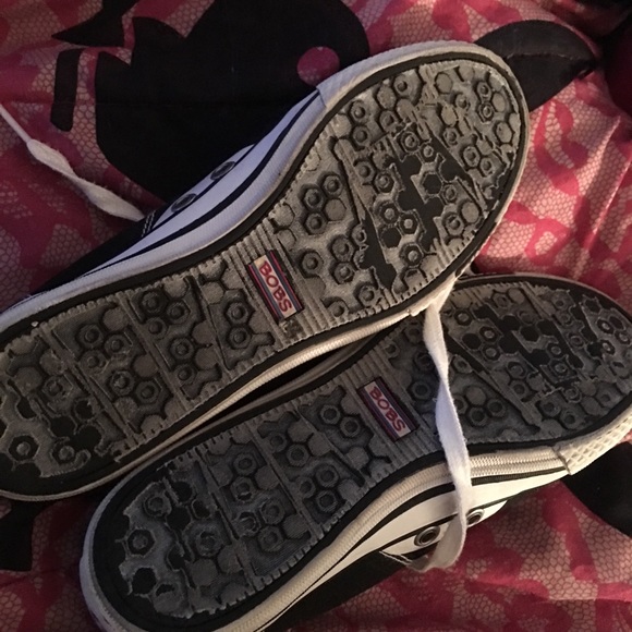 Bobs - Picture 2 of 4