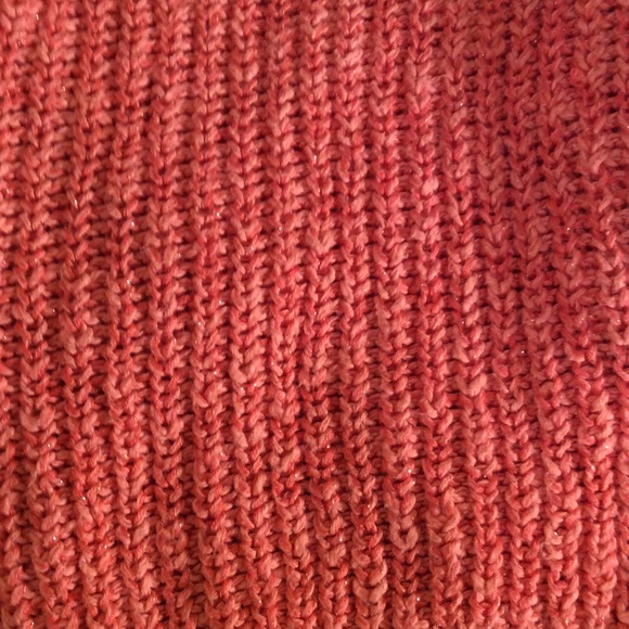 Sweater - Picture 4 of 6