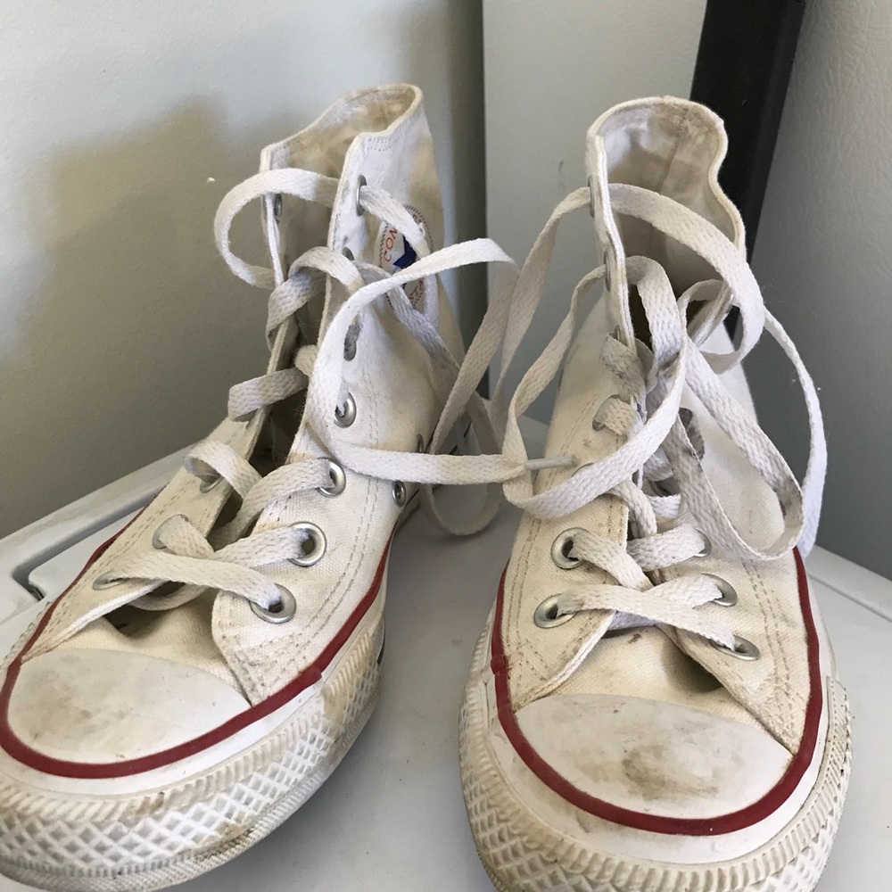 Women’s high top converse