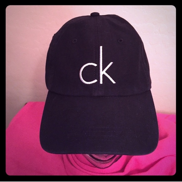 RESTOCKED! ONLY 1 LEFT! Calvin Klein Cap - Picture 2 of 8