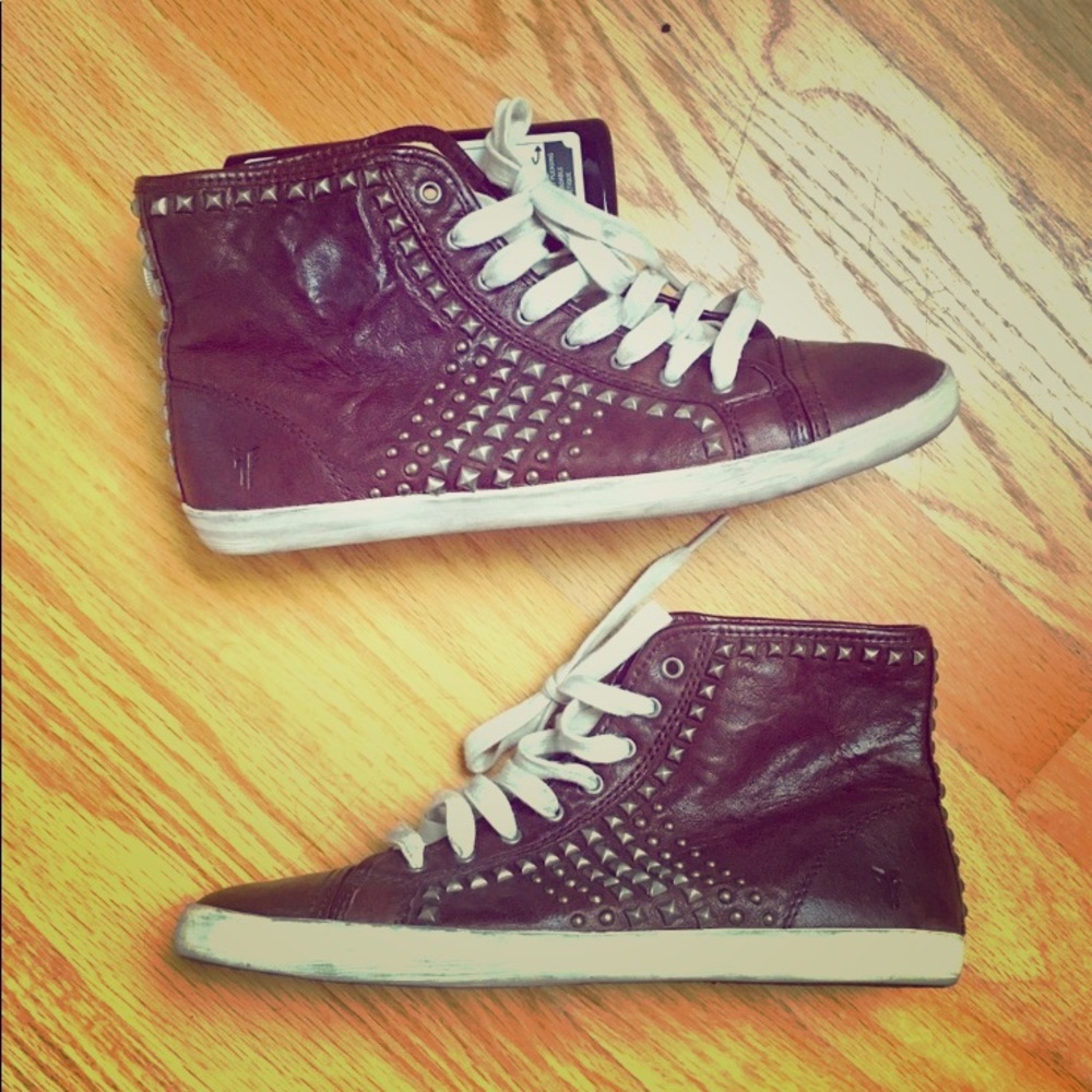 Frye high top studded sneaker 🙋🏼