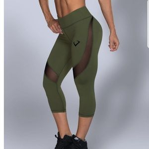 Violate the dress code capris