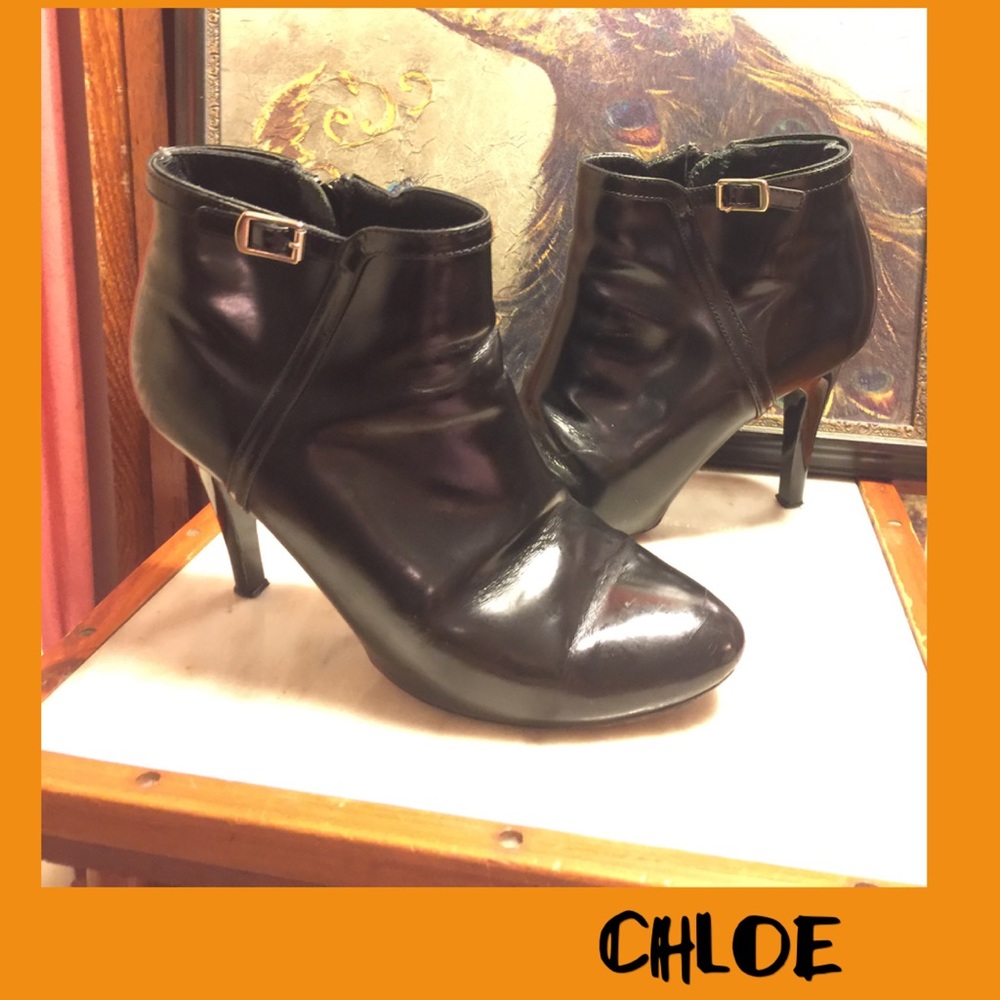 SALE🌷SZ 10-CHLOÉ BLACK LEATHER 4" ANKLE BOOTS - Picture 1 of 8