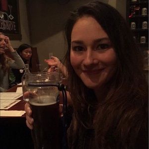 Meet your Posher, Christina