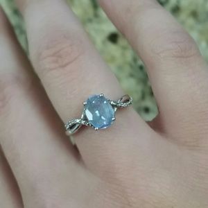 Aquamarine and diamond ring size 7 silver band