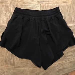 Lululemon black shorts with pleated sides