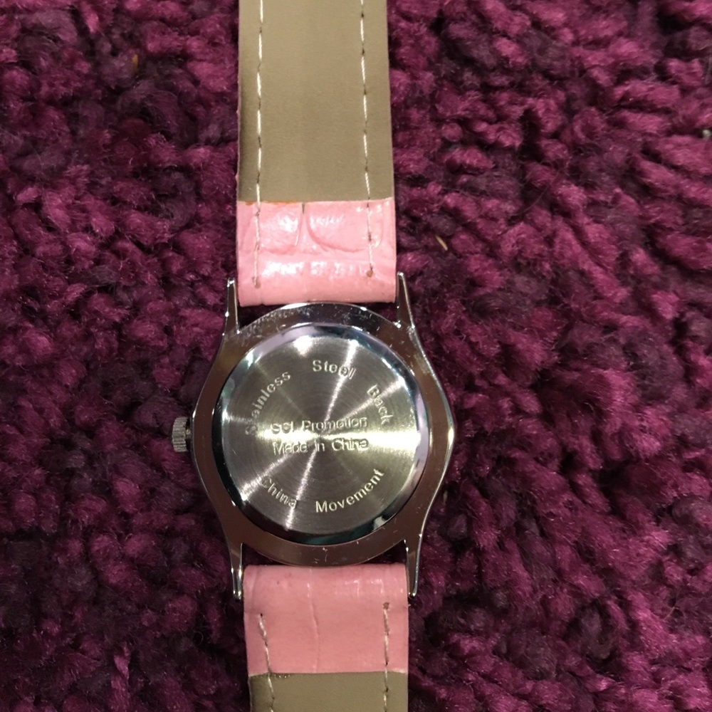 Pink watch - Picture 4 of 4