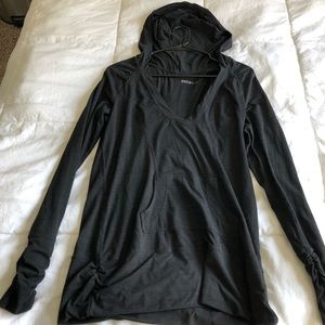 Zella Long sleeve hooded pull over