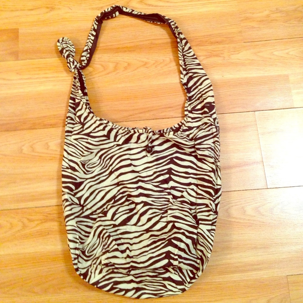 Zebra reversible tote