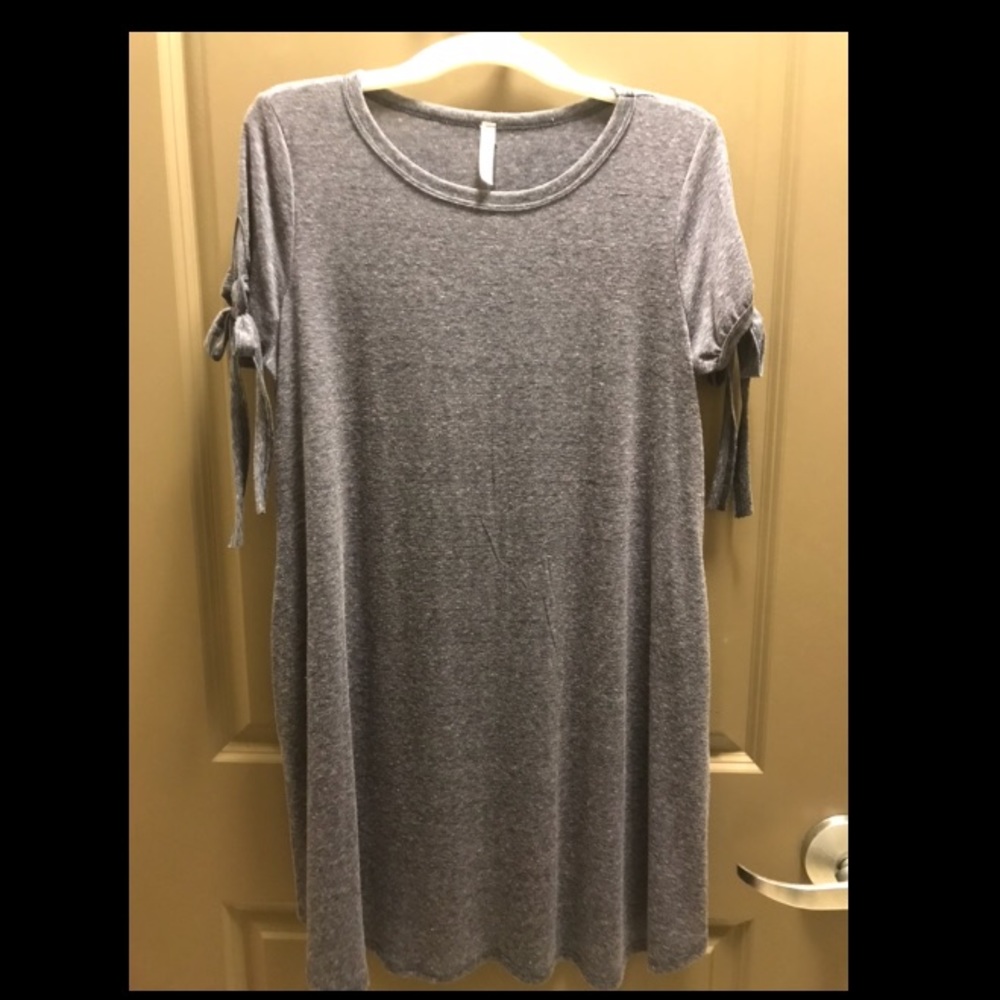 Discount divas dress