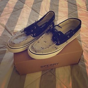 Sperry boat shoes