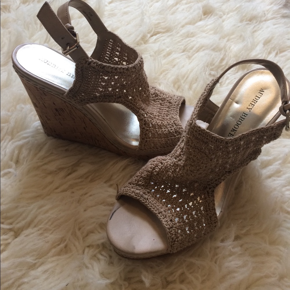 Crochet wedge shoes