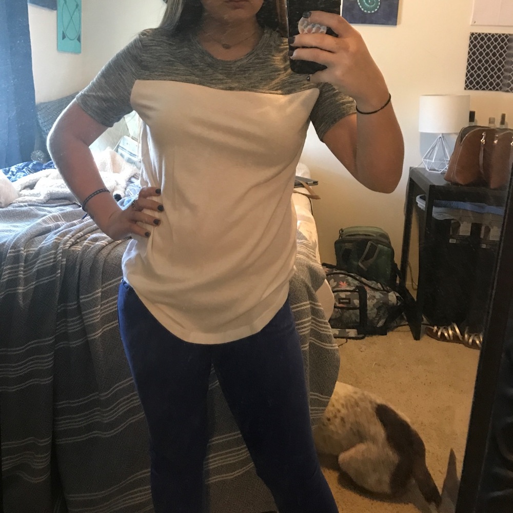 Victoria’s Secret PINK Tee