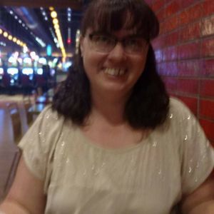 Meet your Posher, Monica