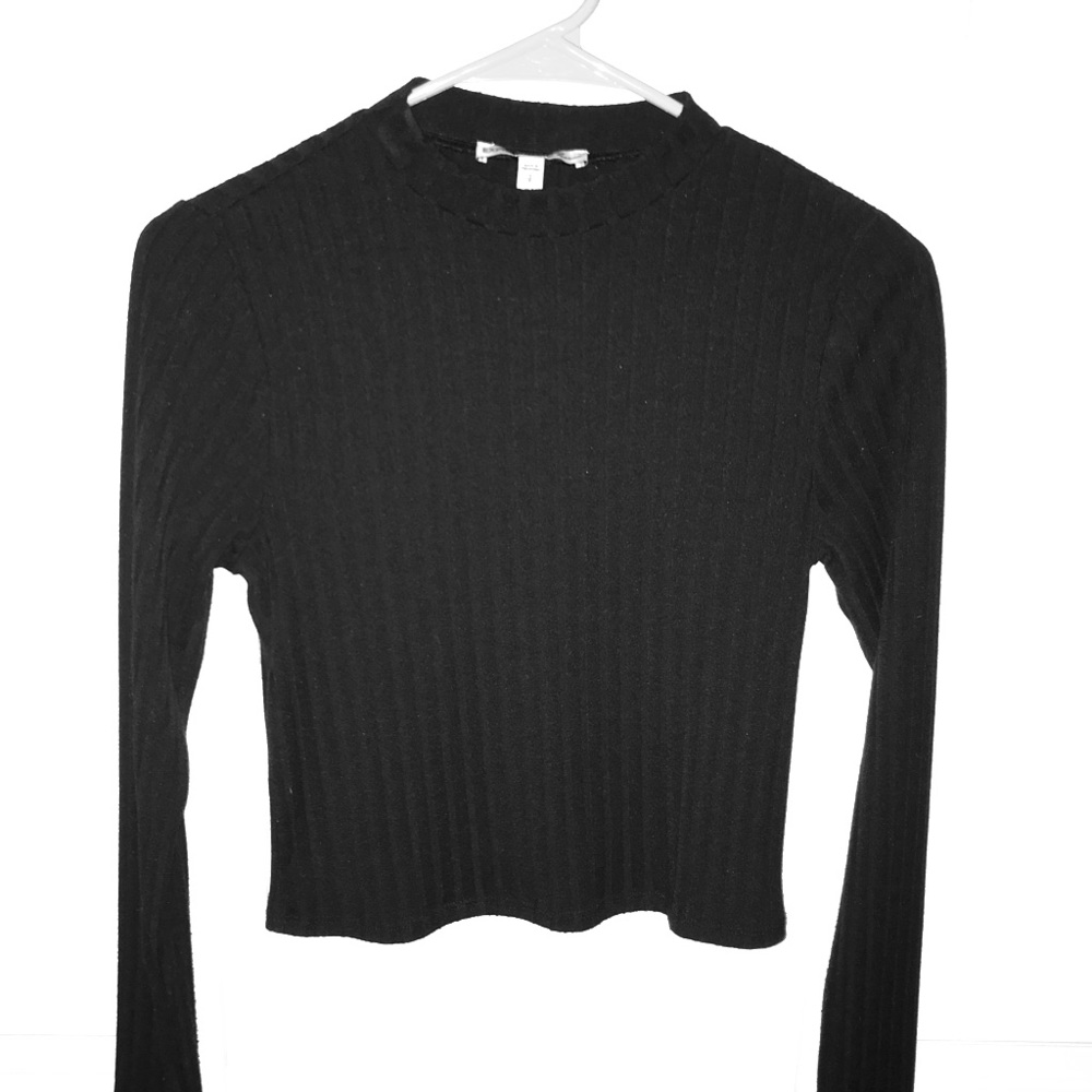 Express crop long sleeve