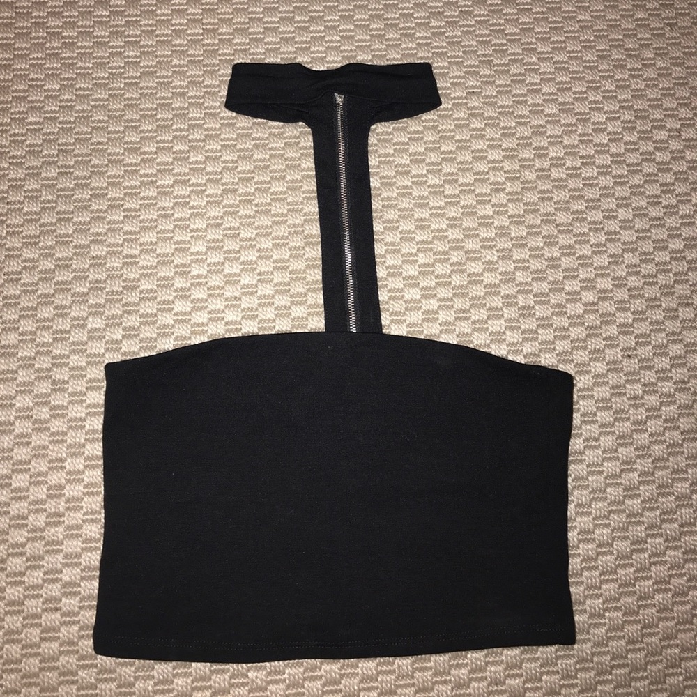 Donna Mizani Croptop