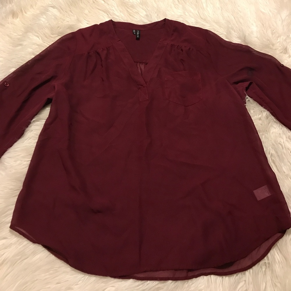 Sheer quarter sleeve dress shirt