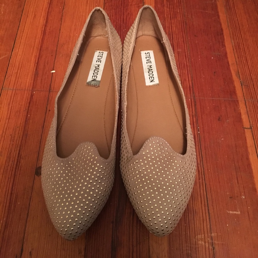 STEVE MADDEN - nude/gold stud flats