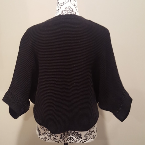 CK Sweater Shrug - Picture 3 of 3