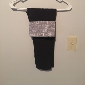🌸2 for $15🌸 Victoria’s Secret cropped leggings