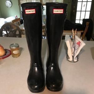 BRAND NEW hunter boots!!!