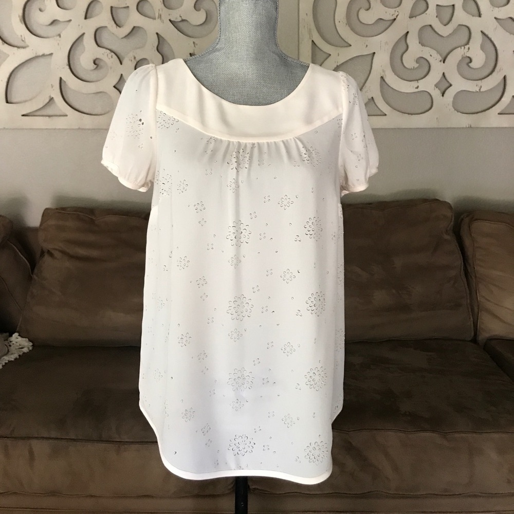 Laser cut flower top