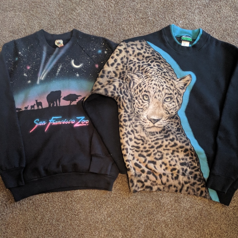 Bundle of 2 vintage crewneck sweatshirts