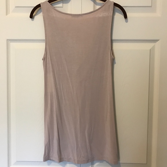 •hinge• Rouched Tank - Picture 4 of 4