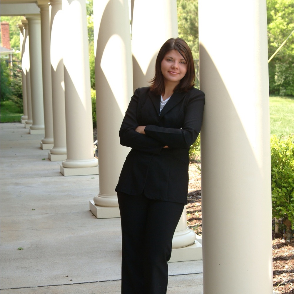 Meet your Posher, Danielle