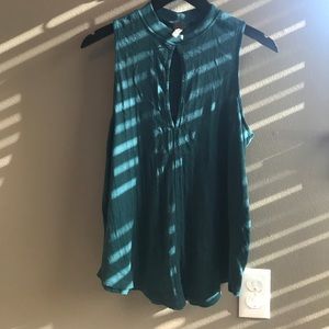 Free People key hole tank *new