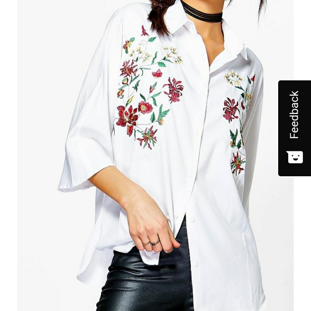 Oversized white embroidered 3/4 sleeve blouse