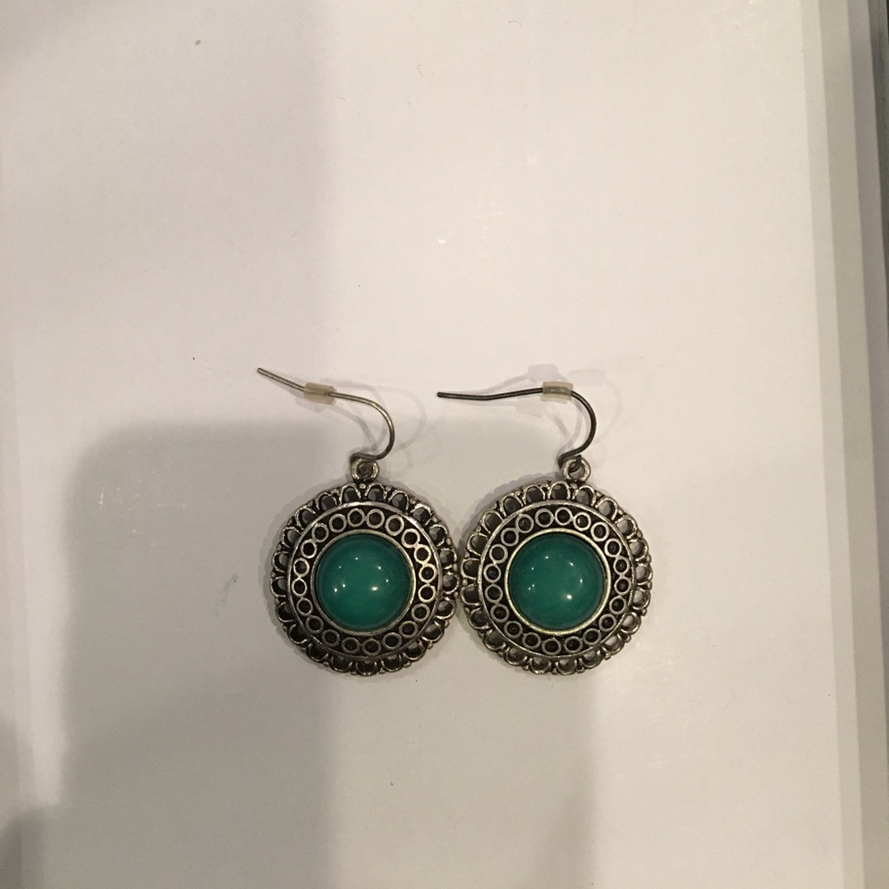 Dangle earrings
