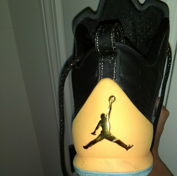 Jordan Melo M11 Citrus - Picture 2 of 4