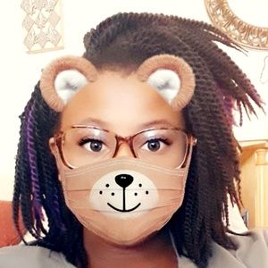 Meet your Posher, Deandra