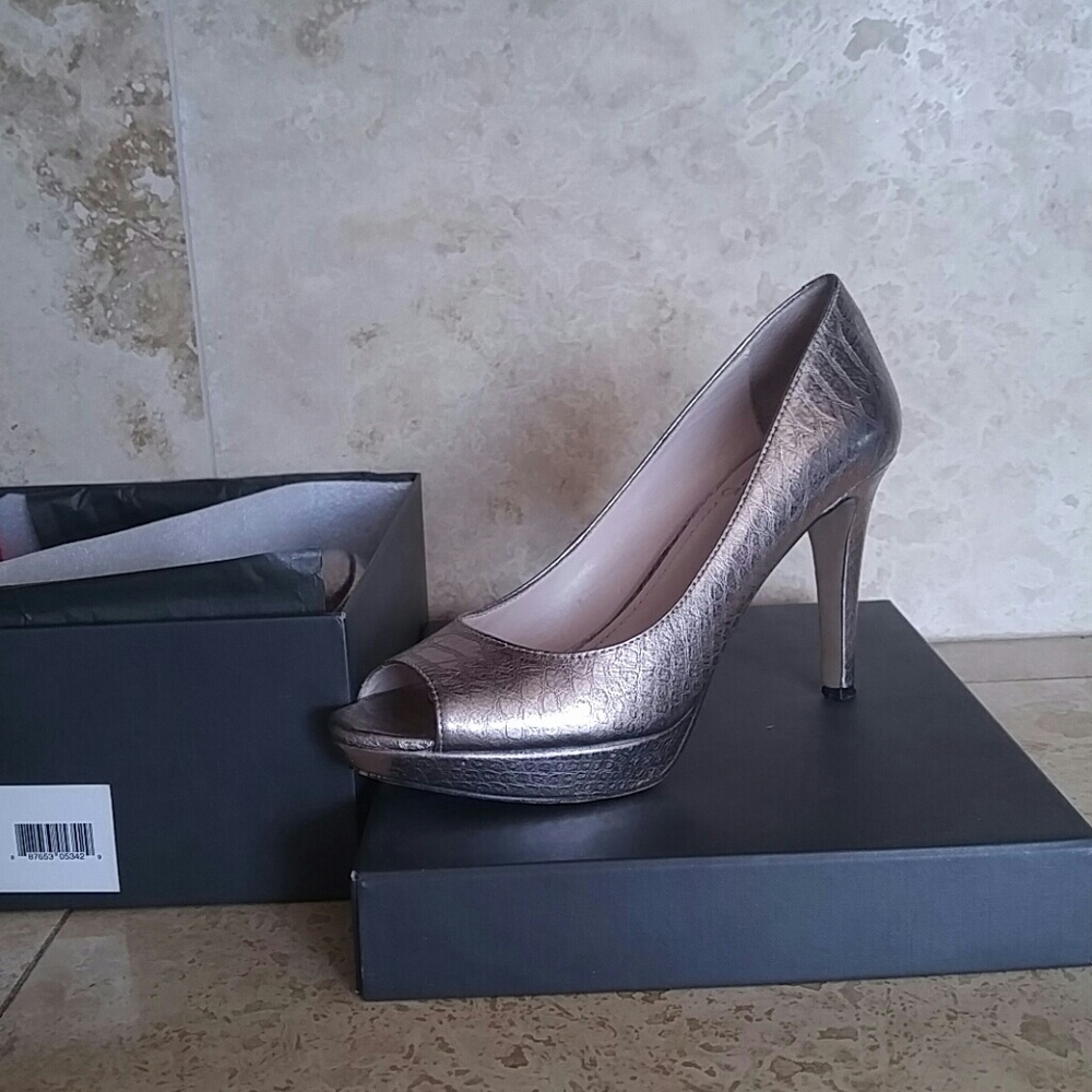 Vince Camuto metallic pewter heels