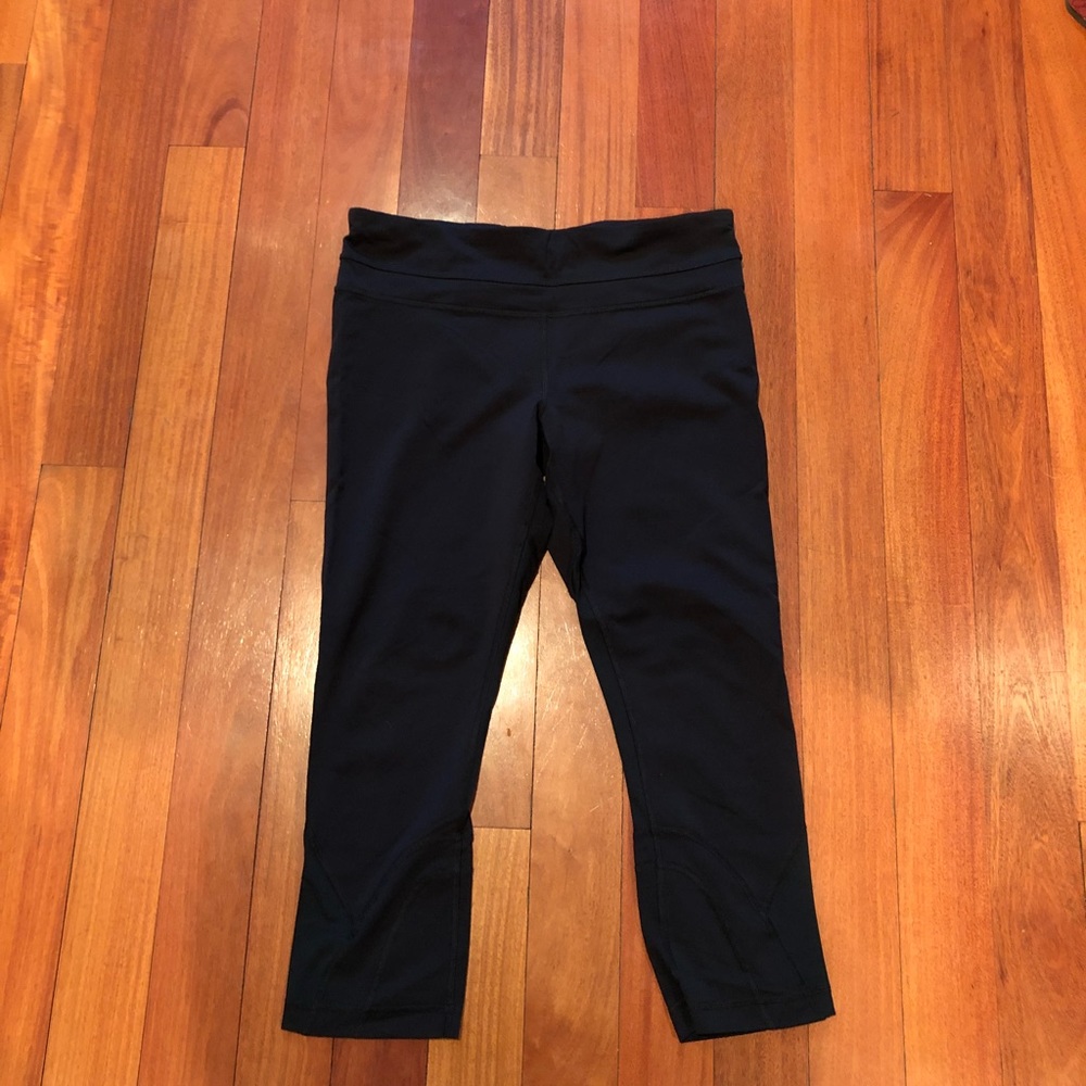 LuluLemon cropped leggings