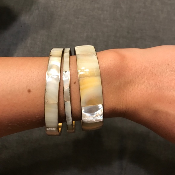Seashell bangles - Picture 2 of 2