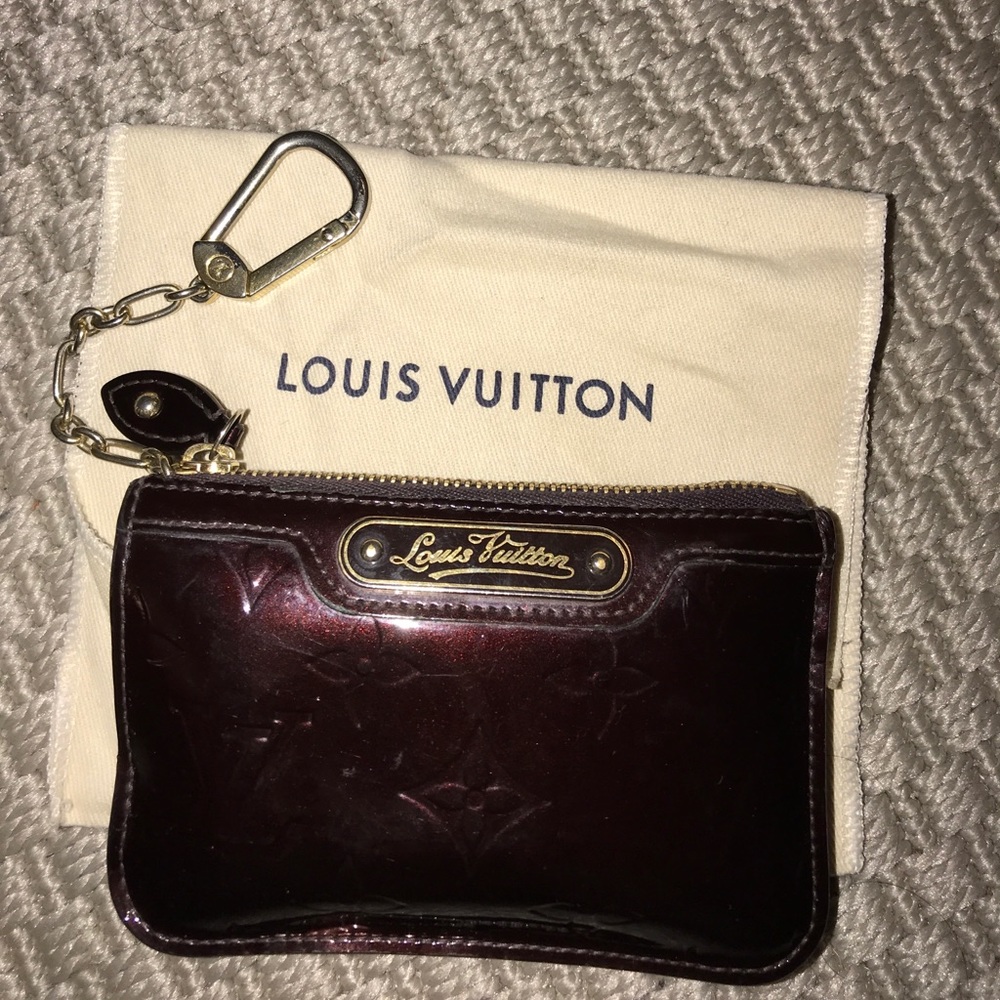 Louis Vuitton keychange holder