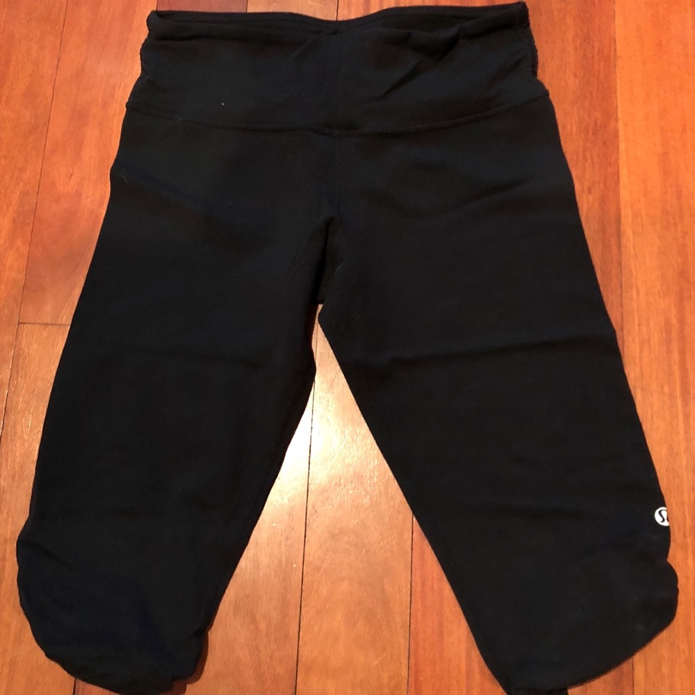 LuluLemon Cropped Leggings