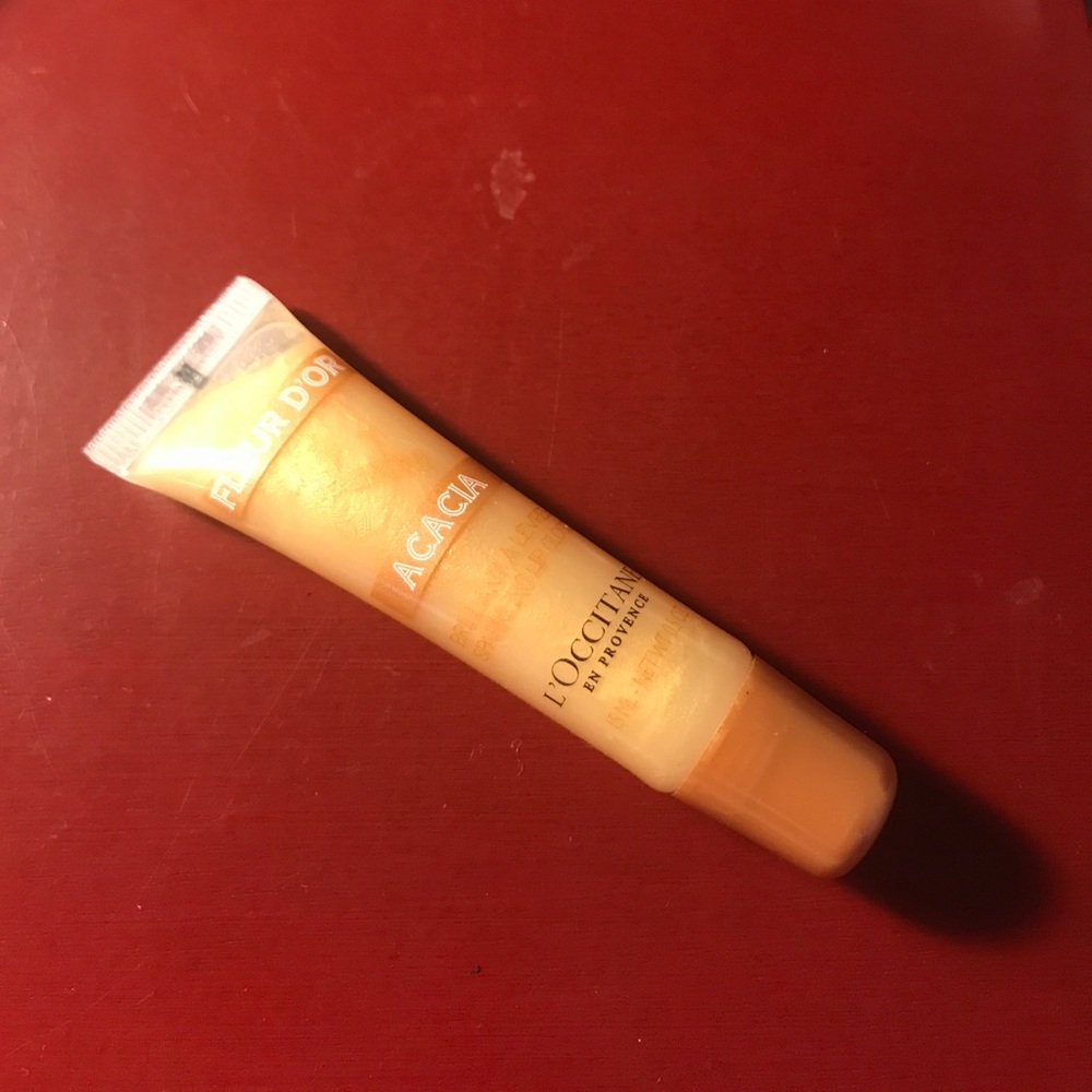 l’occitane lip gloss