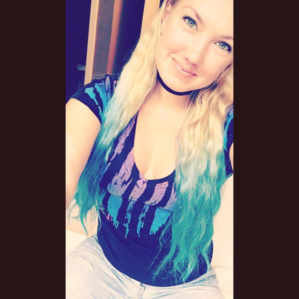 Meet your Posher, Chrissie