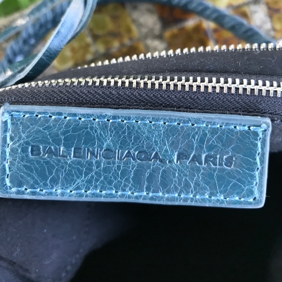 🔴💯BALENCIAGA GIANT STUD 173080. - Picture 5 of 8