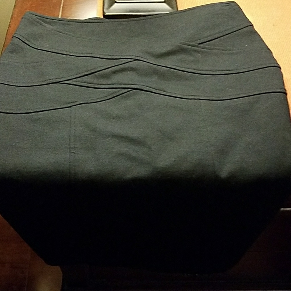 Black pencil skirt